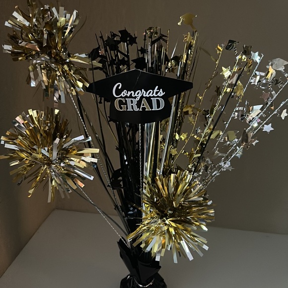 Graduation centerpiece table spray 18” adjustable black gold silver 🎓 - Picture 2 of 7